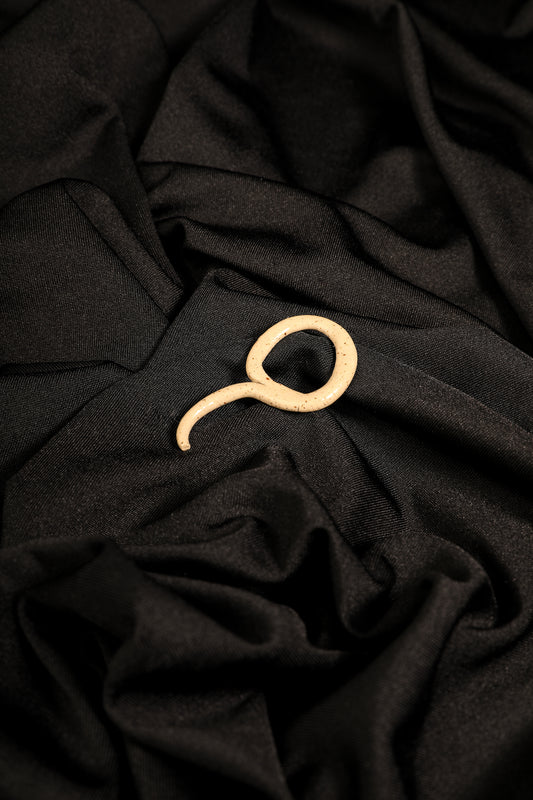 Bague "a"
